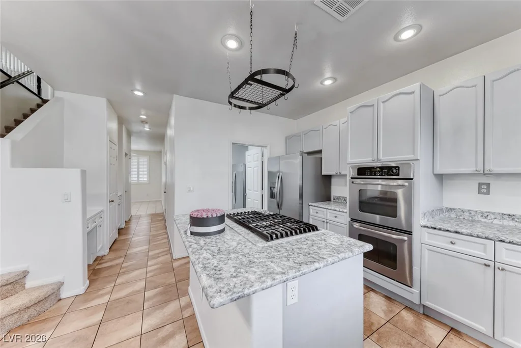 208 Glendon, Henderson, NV 89074