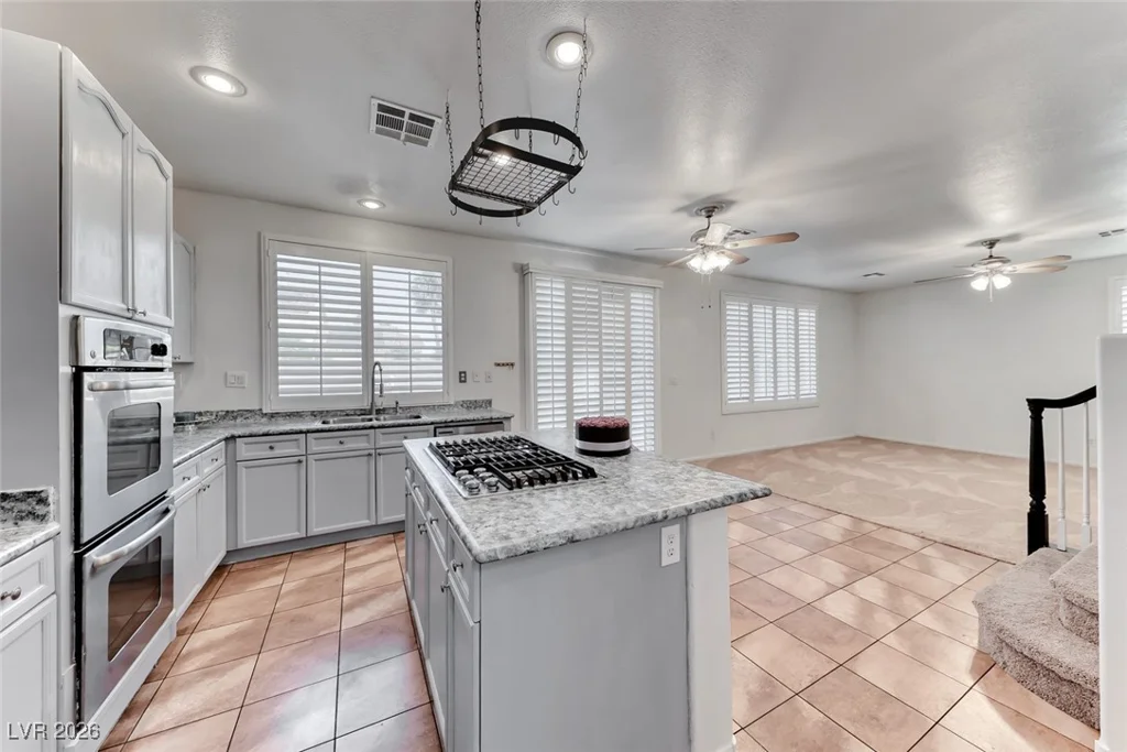 208 Glendon, Henderson, NV 89074