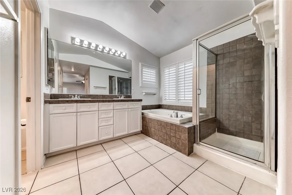 208 Glendon, Henderson, NV 89074