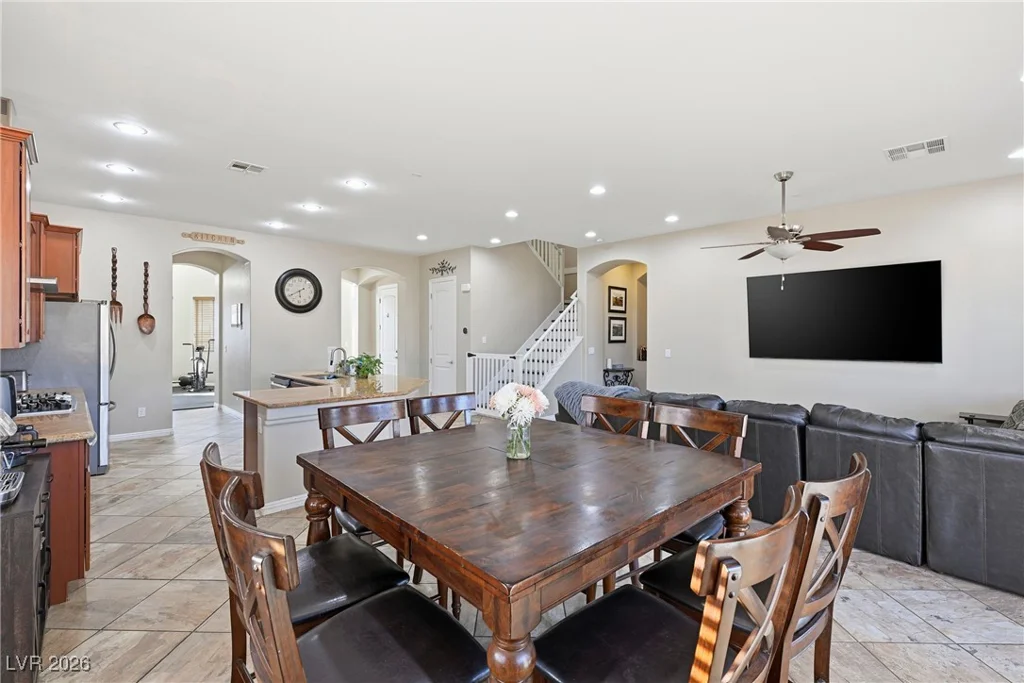 7370 Abundant Harvest, Las Vegas, NV 89131