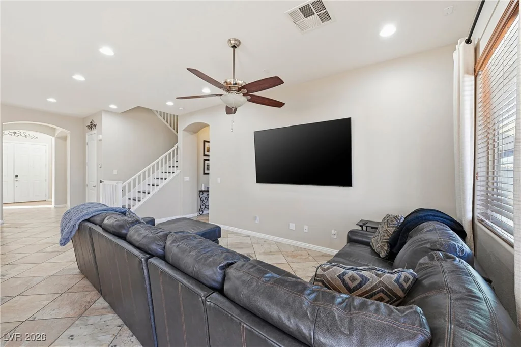 7370 Abundant Harvest, Las Vegas, NV 89131
