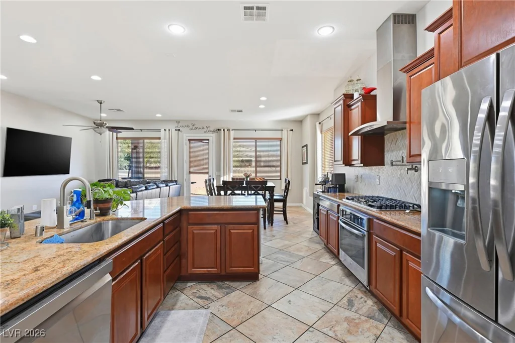 7370 Abundant Harvest, Las Vegas, NV 89131