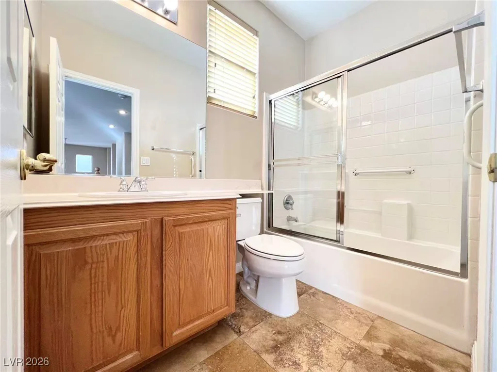 357 Lakewood Garden, Las Vegas, NV 89148