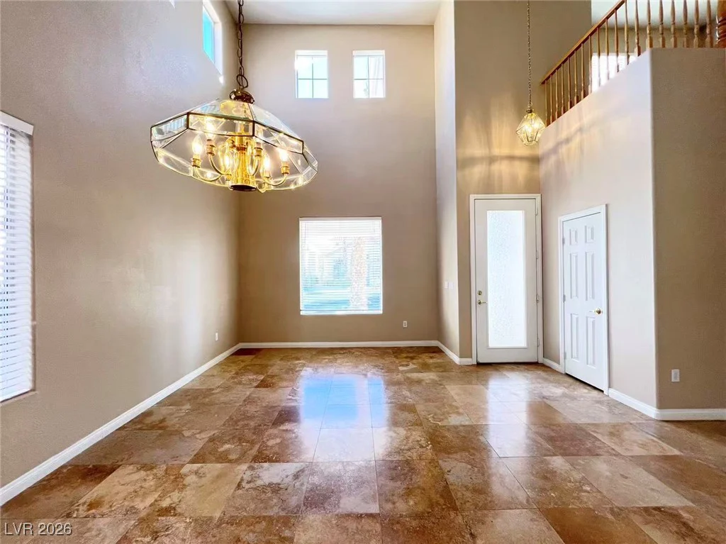 357 Lakewood Garden, Las Vegas, NV 89148