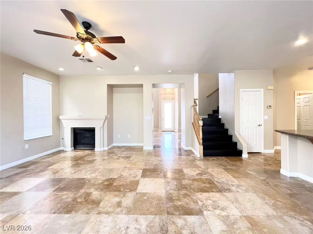357 Lakewood Garden, Las Vegas, NV 89148