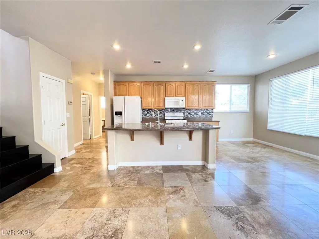 357 Lakewood Garden, Las Vegas, NV 89148