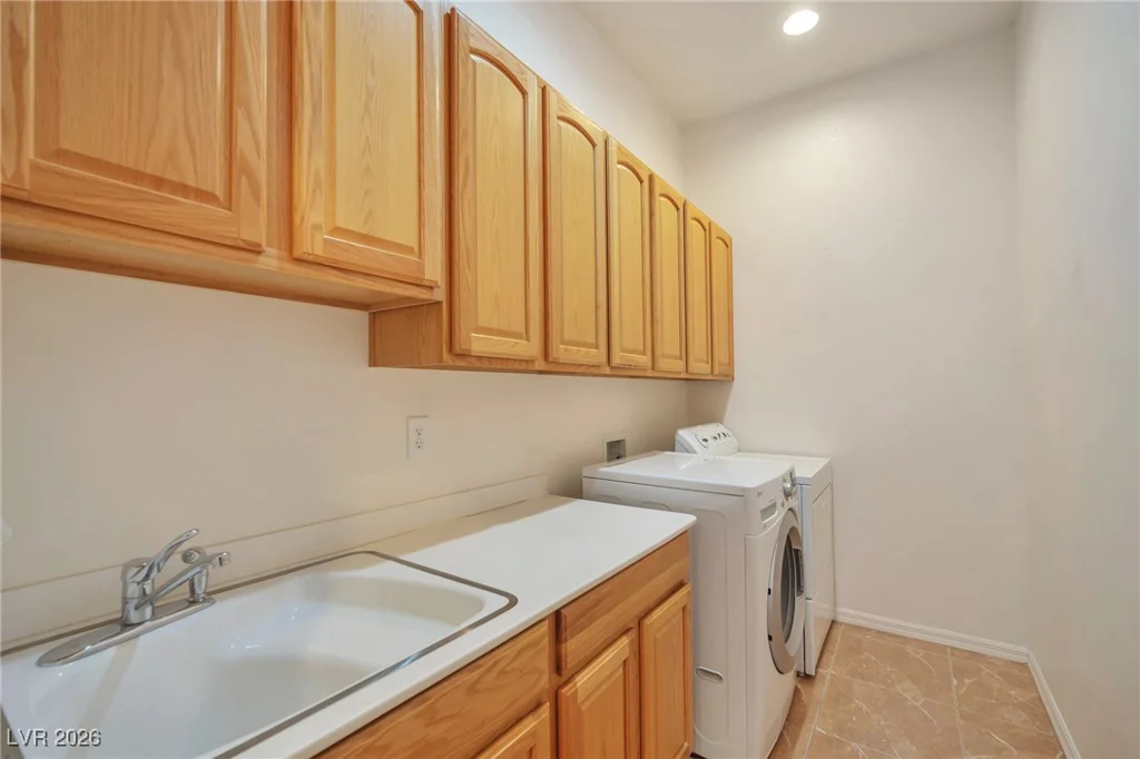 2585 Portsmouth Creek, Henderson, NV 89052