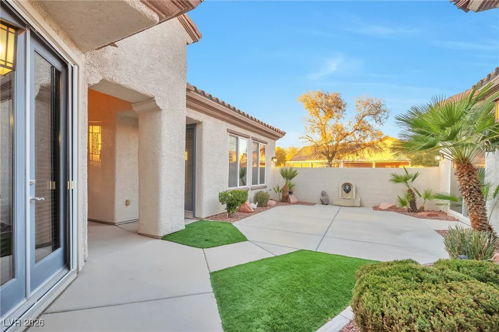 2585 Portsmouth Creek, Henderson, NV 89052