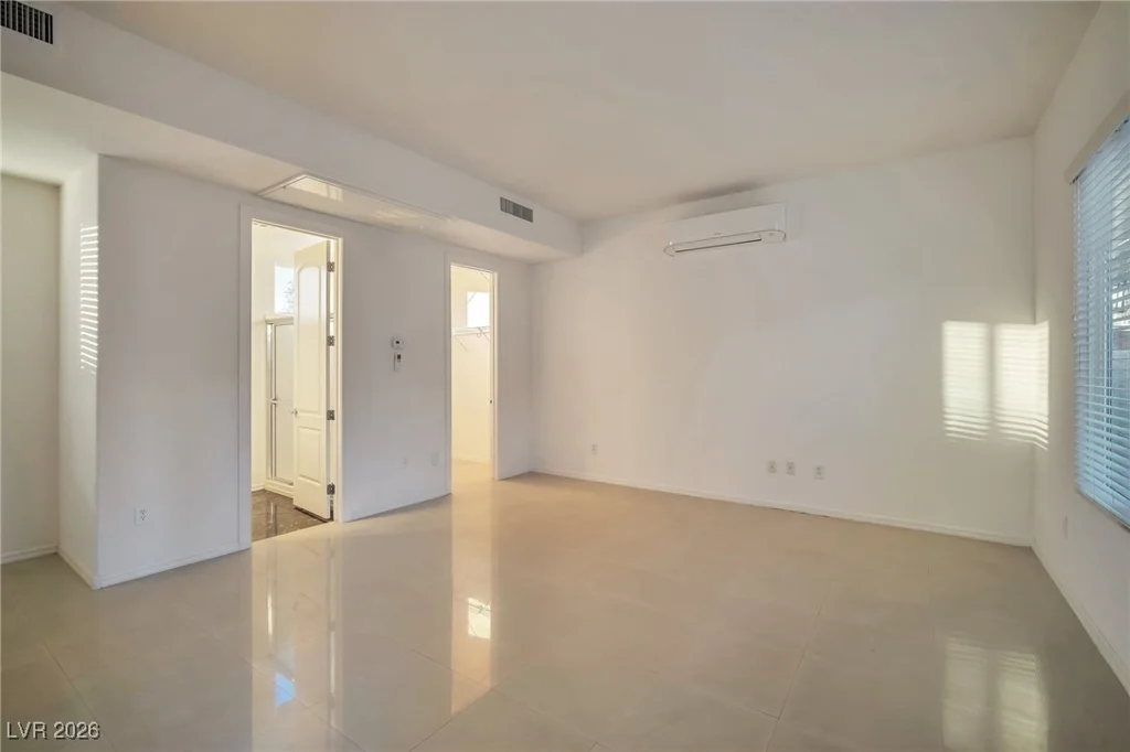 2585 Portsmouth Creek, Henderson, NV 89052