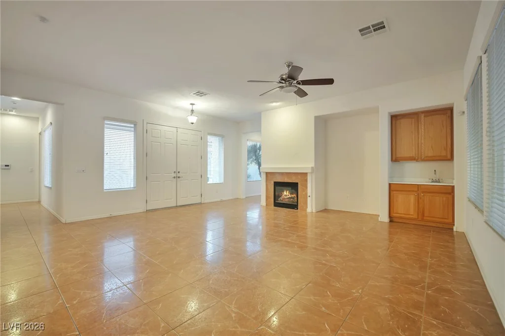 2585 Portsmouth Creek, Henderson, NV 89052