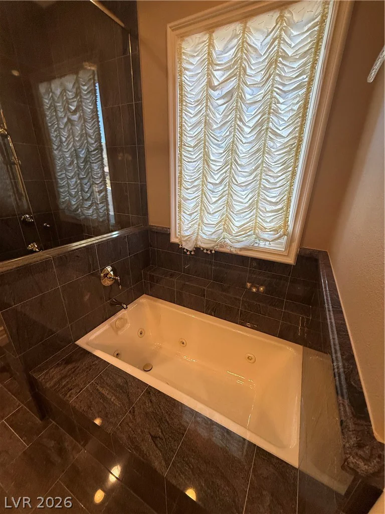 5 Yorkridge, Henderson, NV 89052