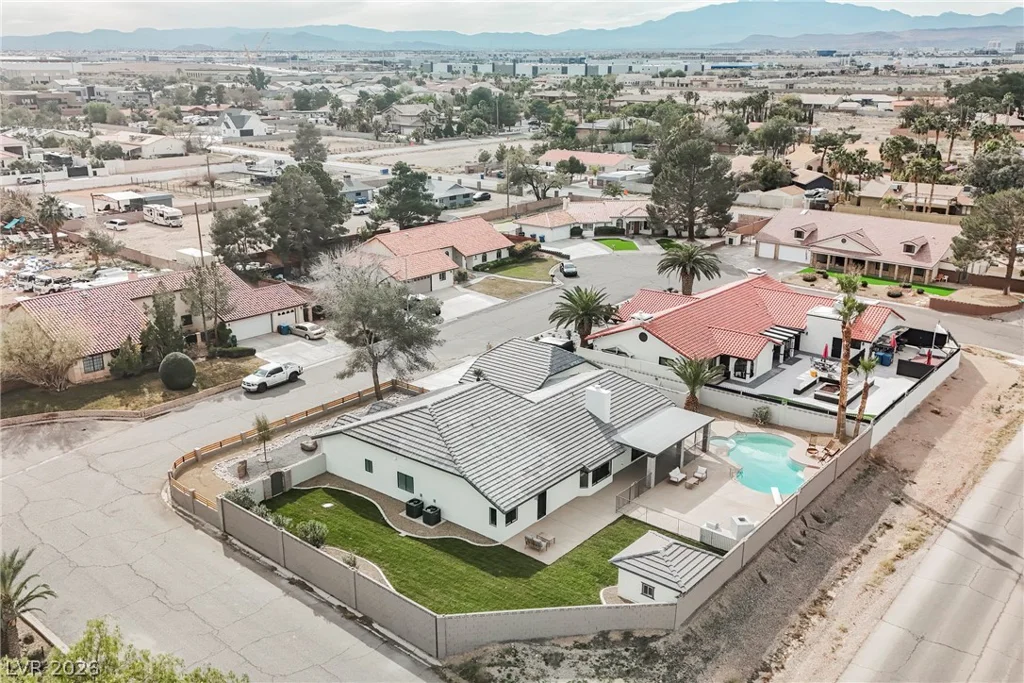 5540 Bisset, Las Vegas, NV 89118