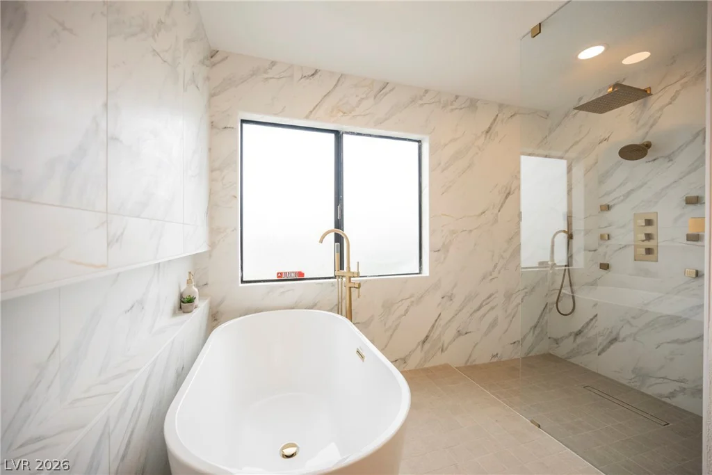 5540 Bisset, Las Vegas, NV 89118