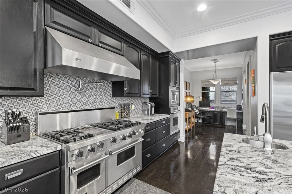 10212 Stone Briar, Las Vegas, NV 89144