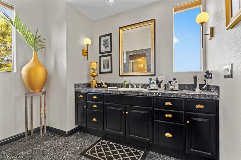 10212 Stone Briar, Las Vegas, NV 89144
