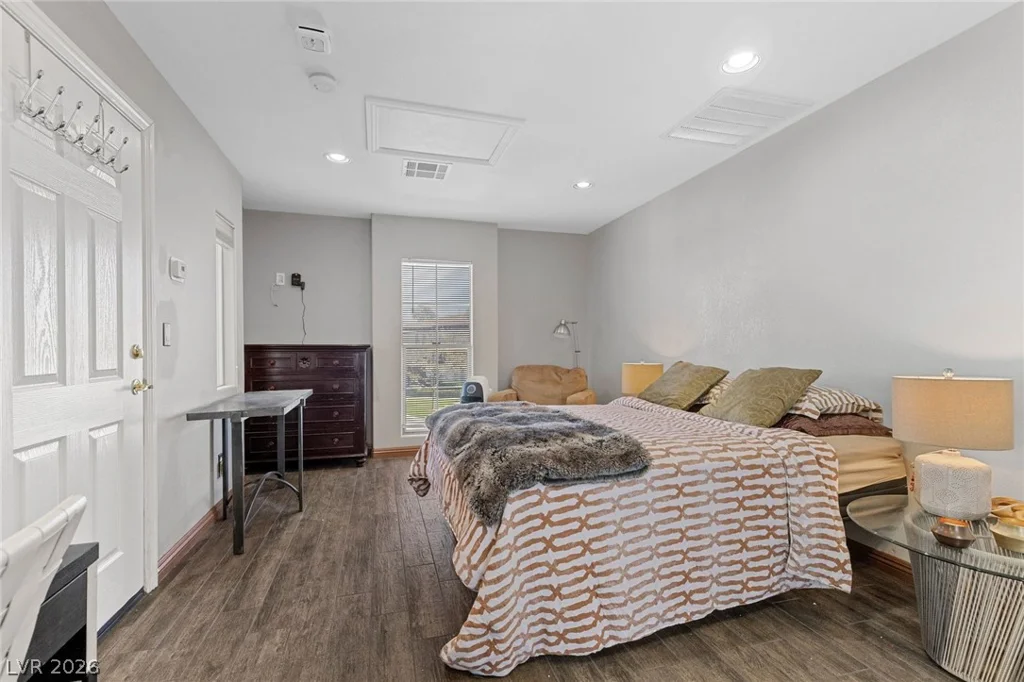 10212 Stone Briar, Las Vegas, NV 89144