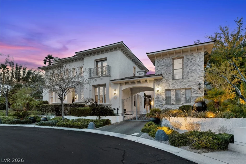 10212 Stone Briar, Las Vegas, NV 89144