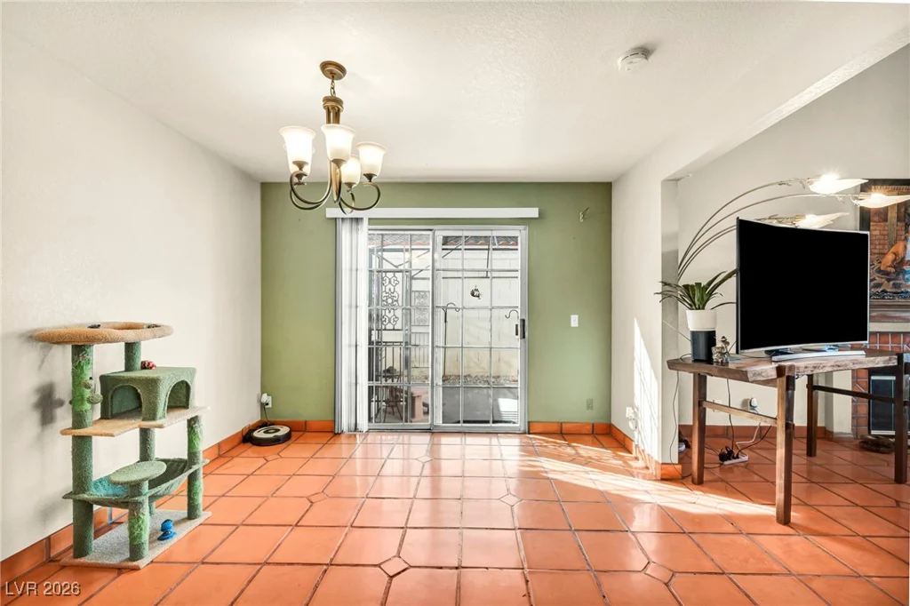 7963 Cina, Las Vegas, NV 89147
