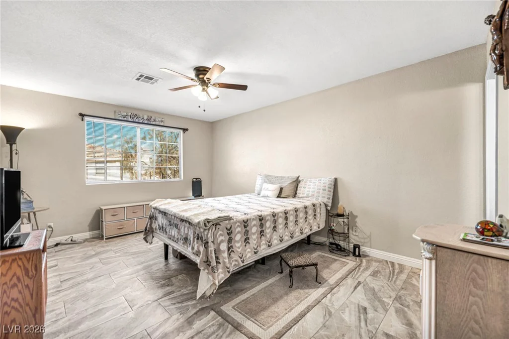 7963 Cina, Las Vegas, NV 89147