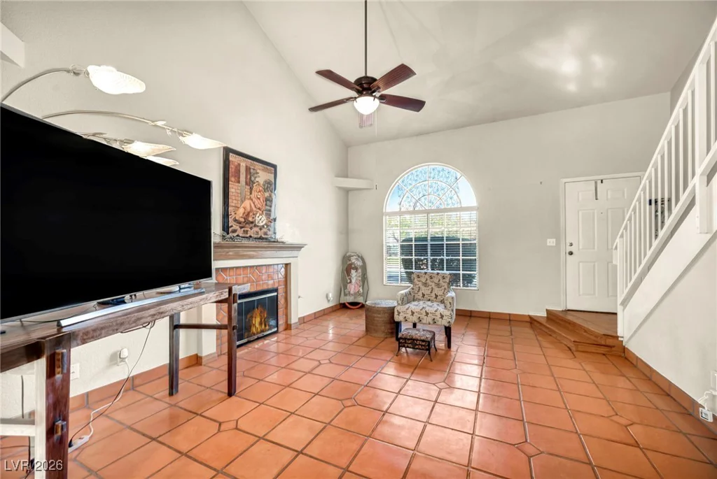 7963 Cina, Las Vegas, NV 89147