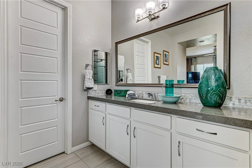 8168 Desert Madera, Las Vegas, NV 89166