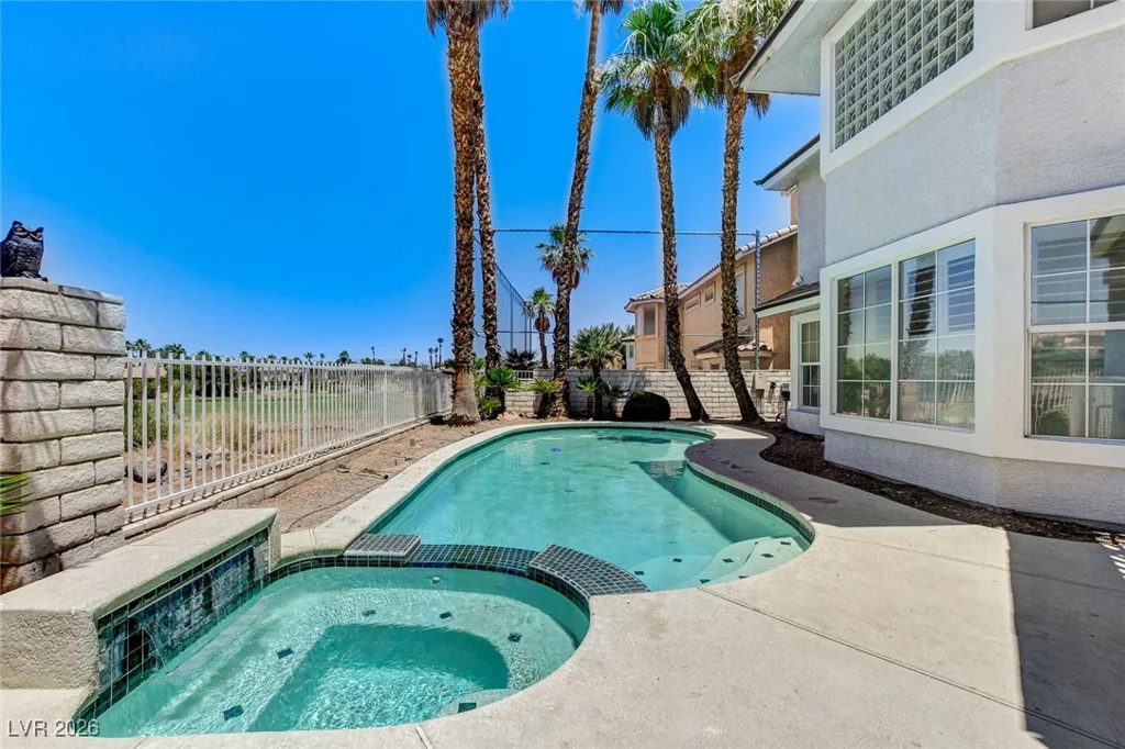 2496 Ram Crossing, Henderson, NV 89074