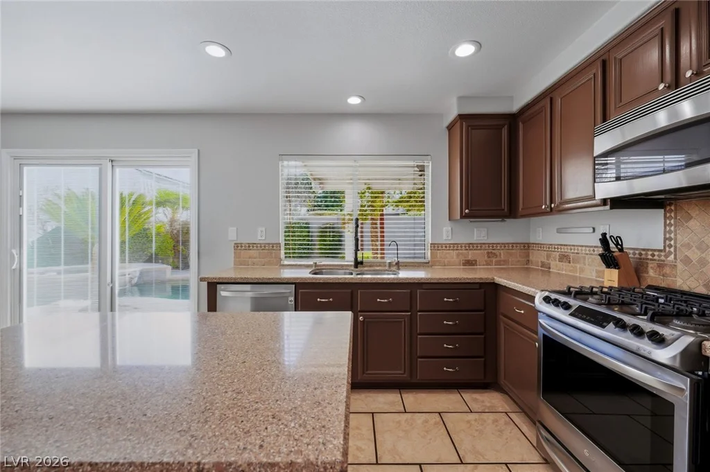 319 Barletta, Las Vegas, NV 89123