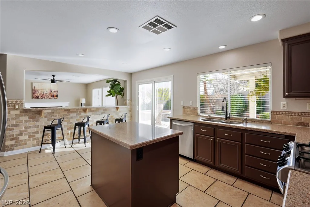 319 Barletta, Las Vegas, NV 89123