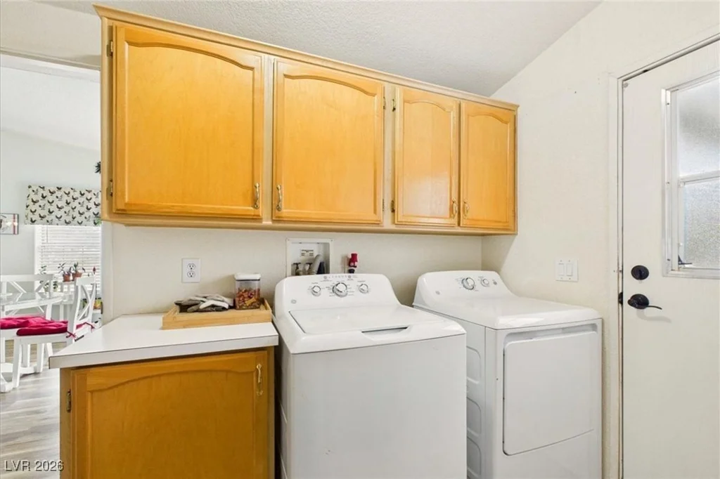 1821 Greta, Pahrump, NV 89060