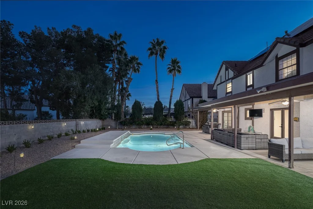 2740 Family, Las Vegas, NV 89117