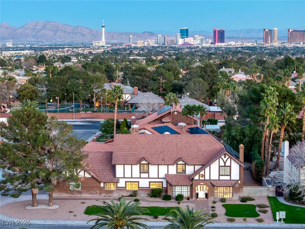 2740 Family, Las Vegas, NV 89117