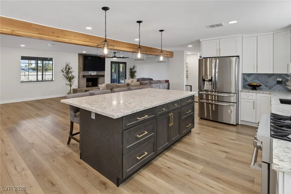 2740 Family, Las Vegas, NV 89117