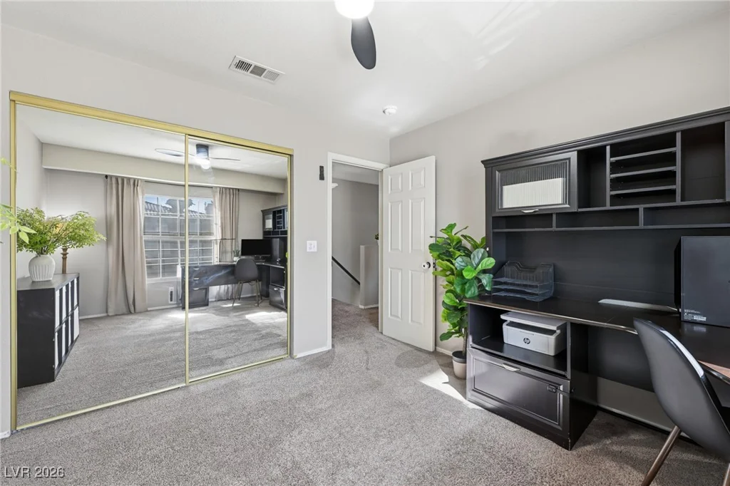 7600 Almeria, Las Vegas, NV 89128