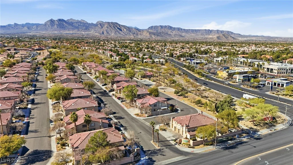 7600 Almeria, Las Vegas, NV 89128