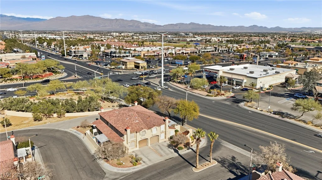 7600 Almeria, Las Vegas, NV 89128