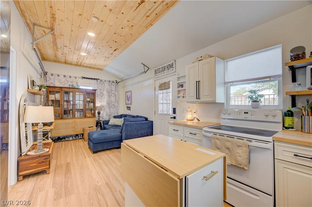 428 Avenue B, Boulder City, NV 89005