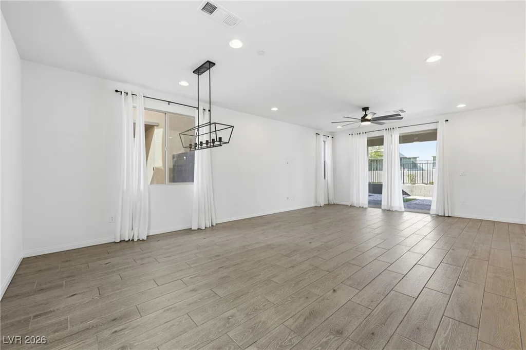 9427 Lunar Phase, Las Vegas, NV 89143