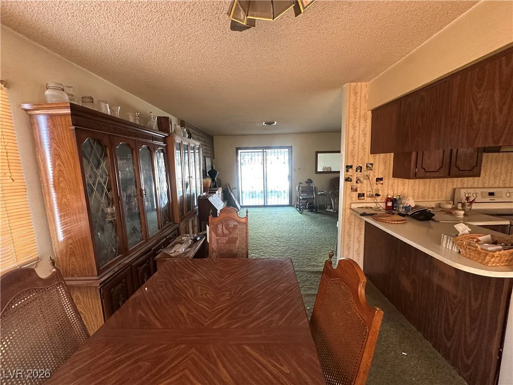 1809 Wildwood, Las Vegas, NV 89108