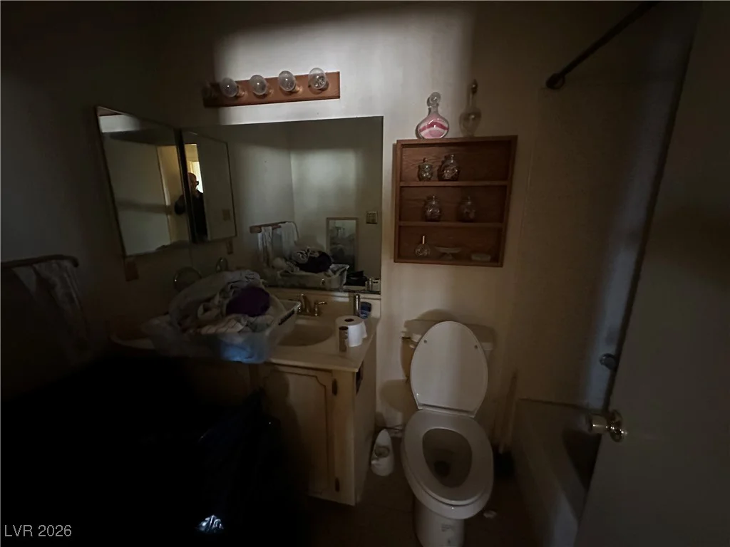 1809 Wildwood, Las Vegas, NV 89108