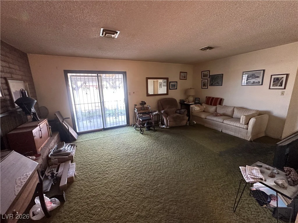 1809 Wildwood, Las Vegas, NV 89108