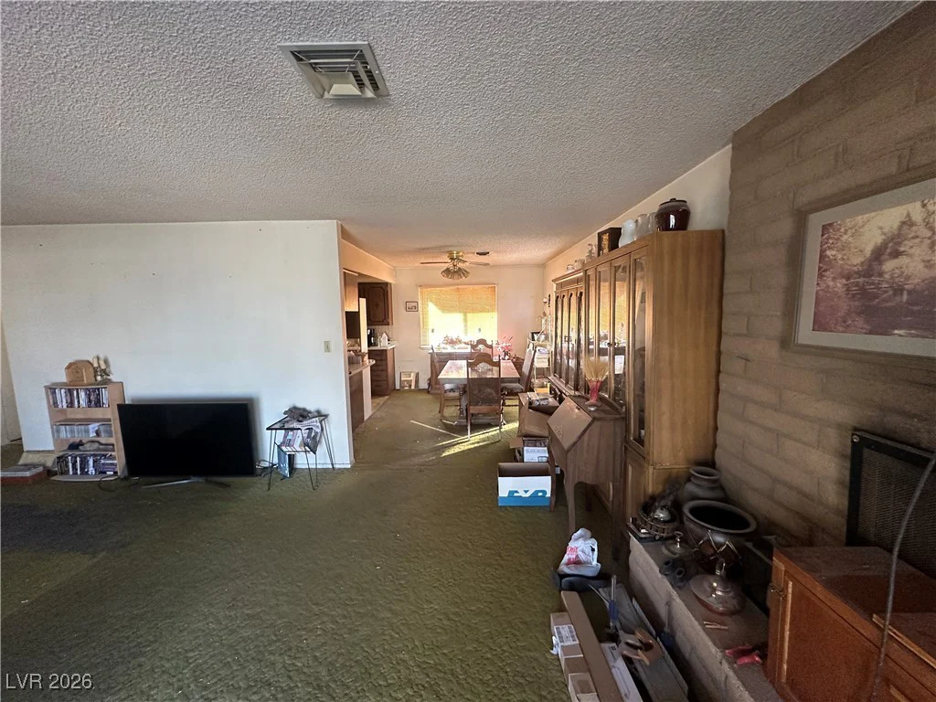 1809 Wildwood, Las Vegas, NV 89108