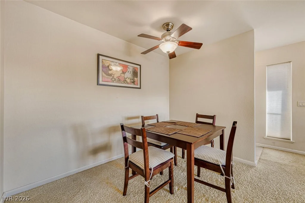 668 Oakmont, Las Vegas, NV 89109