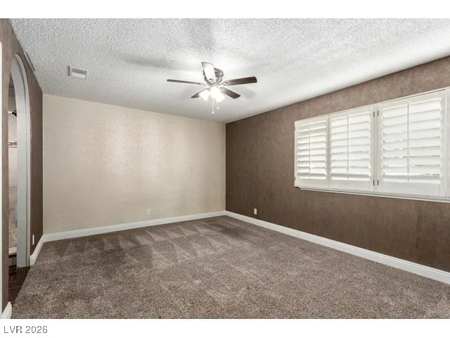 3374 China, Las Vegas, NV 89121