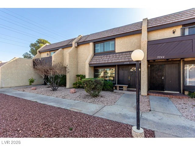 3374 China, Las Vegas, NV 89121