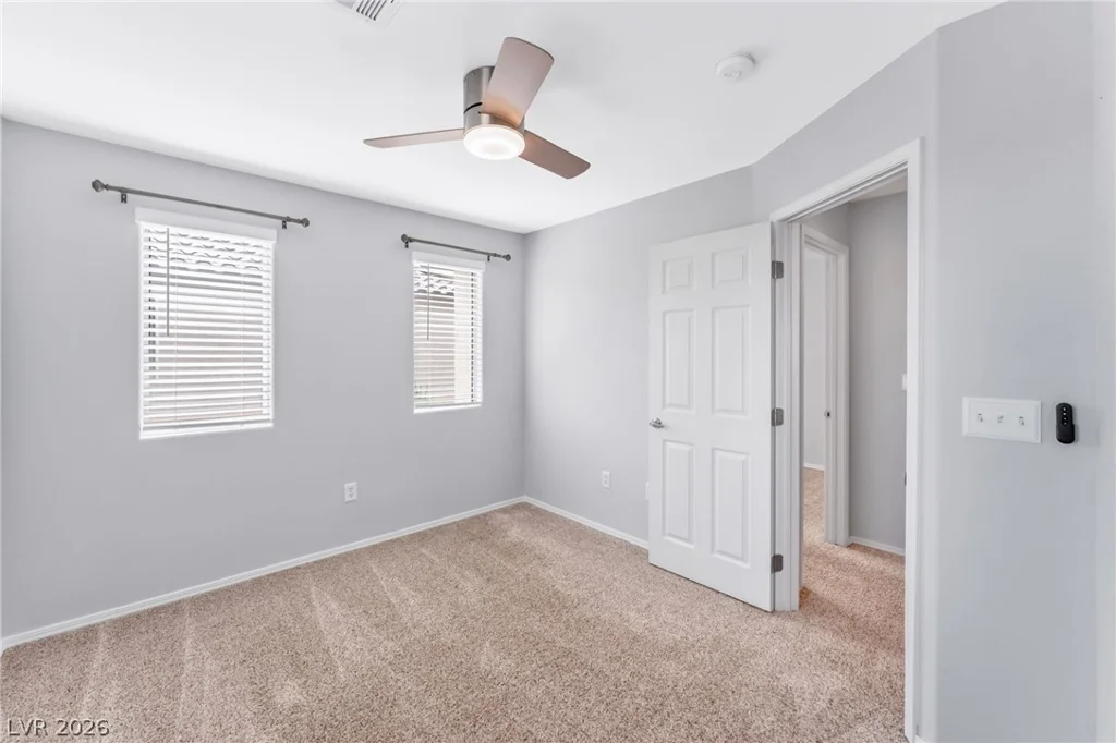 3925 Bayamon, Las Vegas, NV 89129