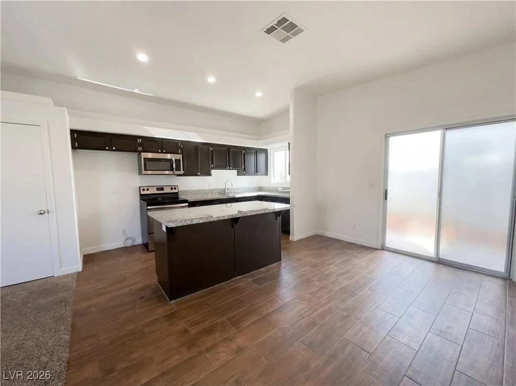 3724 Glacier Grove, North Las Vegas, NV 89032