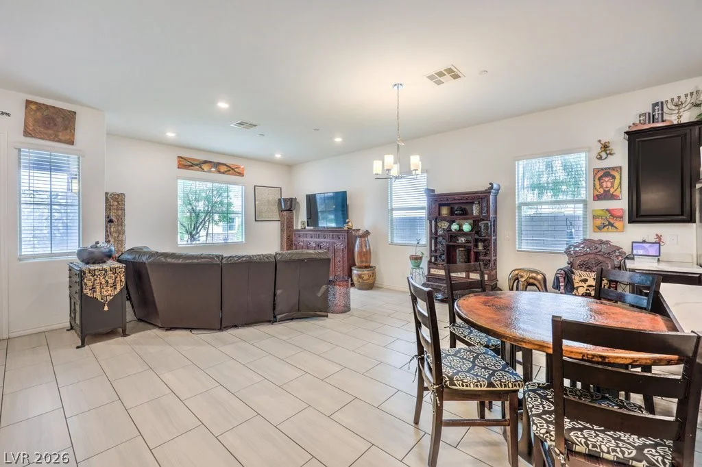 676 Otter Brook, Henderson, NV 89011
