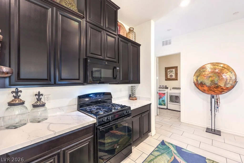 676 Otter Brook, Henderson, NV 89011