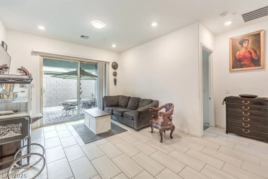 676 Otter Brook, Henderson, NV 89011