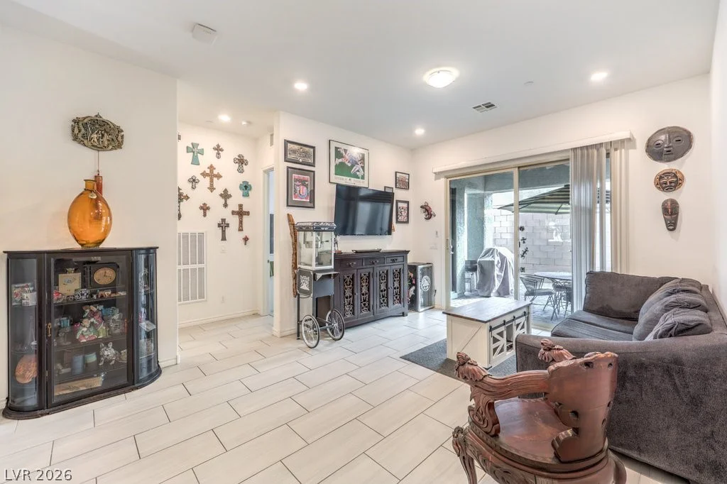 676 Otter Brook, Henderson, NV 89011